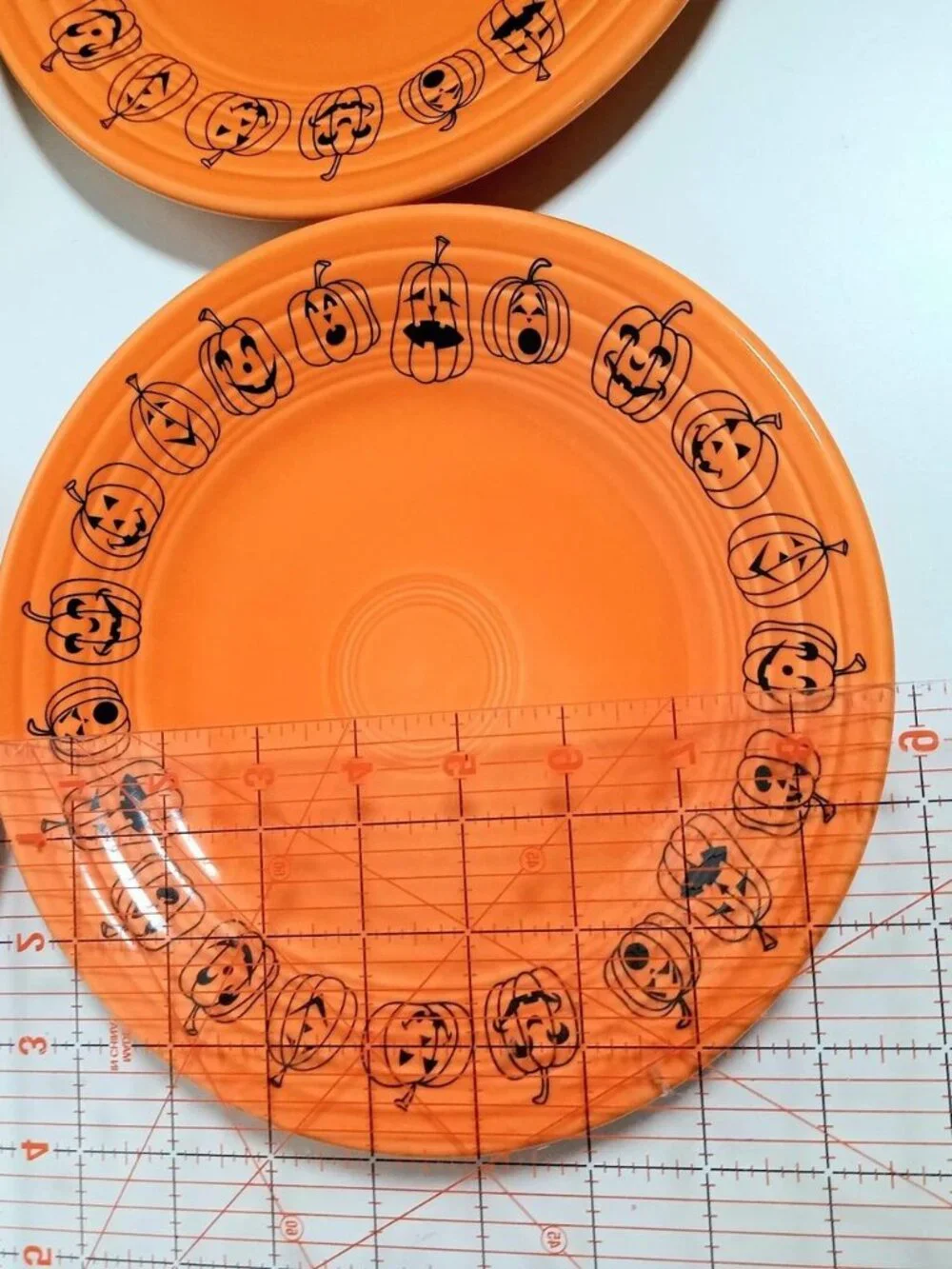 Fiesta Carson's Jack o Lanterns Plate in Tangerine Halloween Pumpkins Set of 4